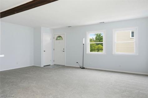 2549 Royal County Down #15A Uniontown OH 44685