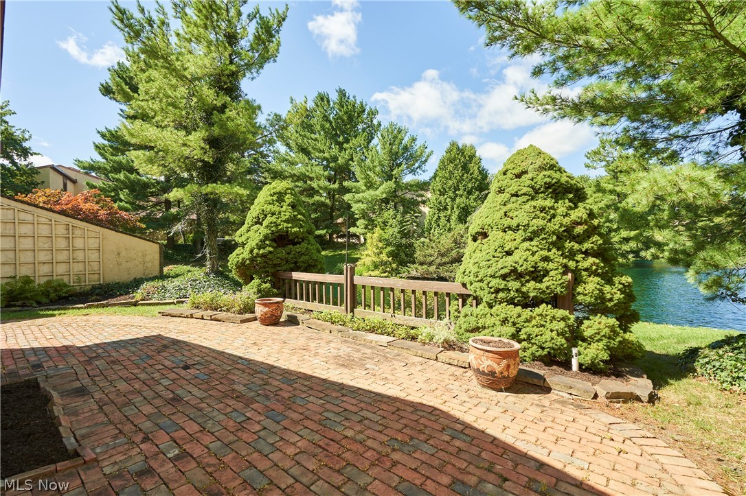 1782 Brookwood Drive Akron OH 44313