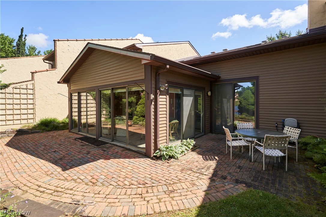 1782 Brookwood Drive Akron OH 44313