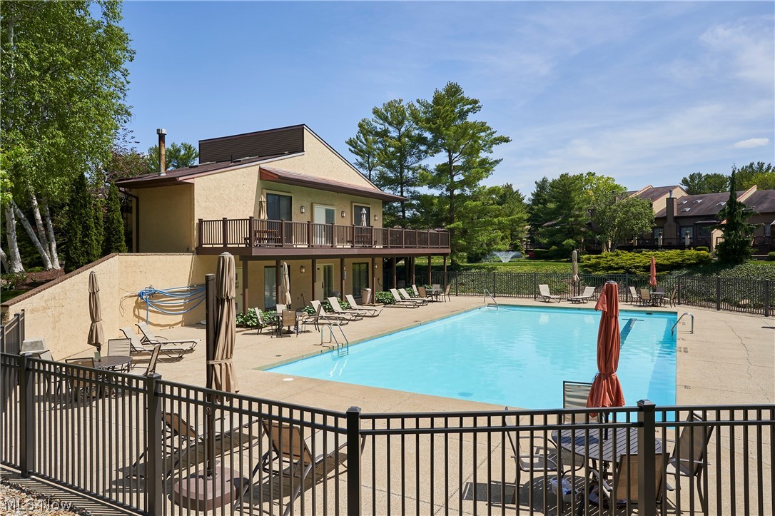 1782 Brookwood Drive Akron OH 44313