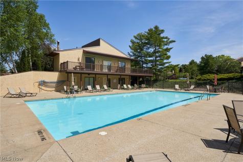 1782 Brookwood Drive Akron OH 44313