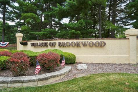 1782 Brookwood Drive Akron OH 44313