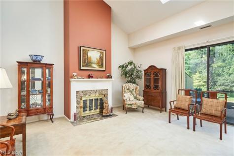 1782 Brookwood Drive Akron OH 44313