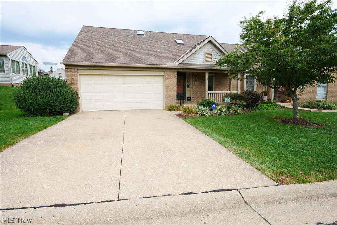 115 Ledbury Circle NE Canton OH 44721
