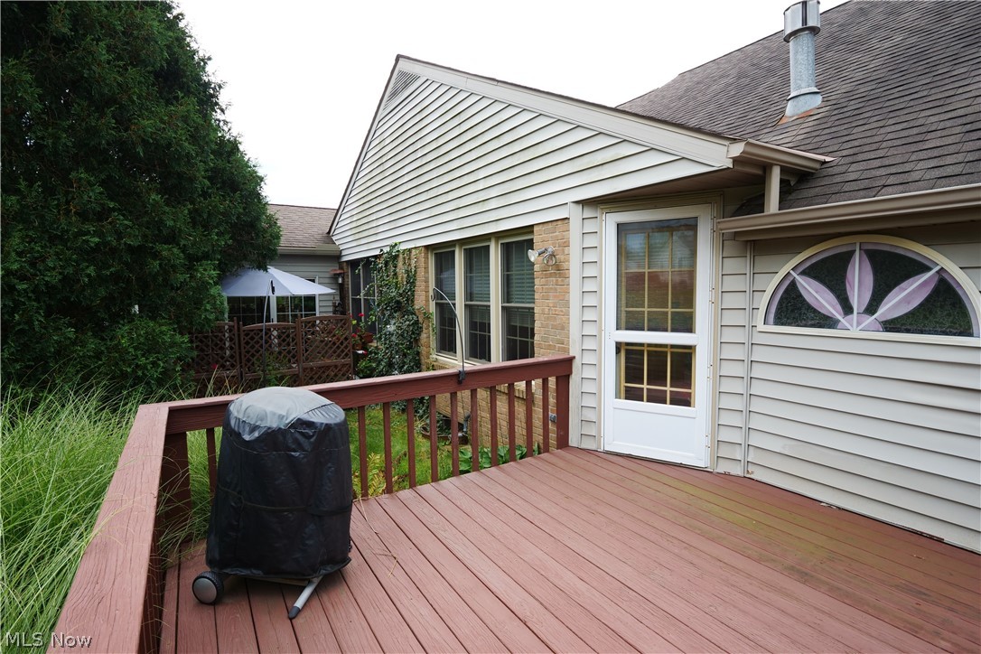 115 Ledbury Circle NE Canton OH 44721