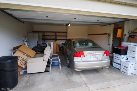 115 Ledbury Circle NE Canton OH 44721