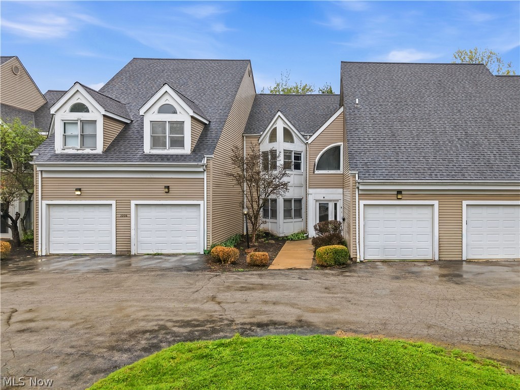 1006 Powers Avenue Youngstown OH 44505