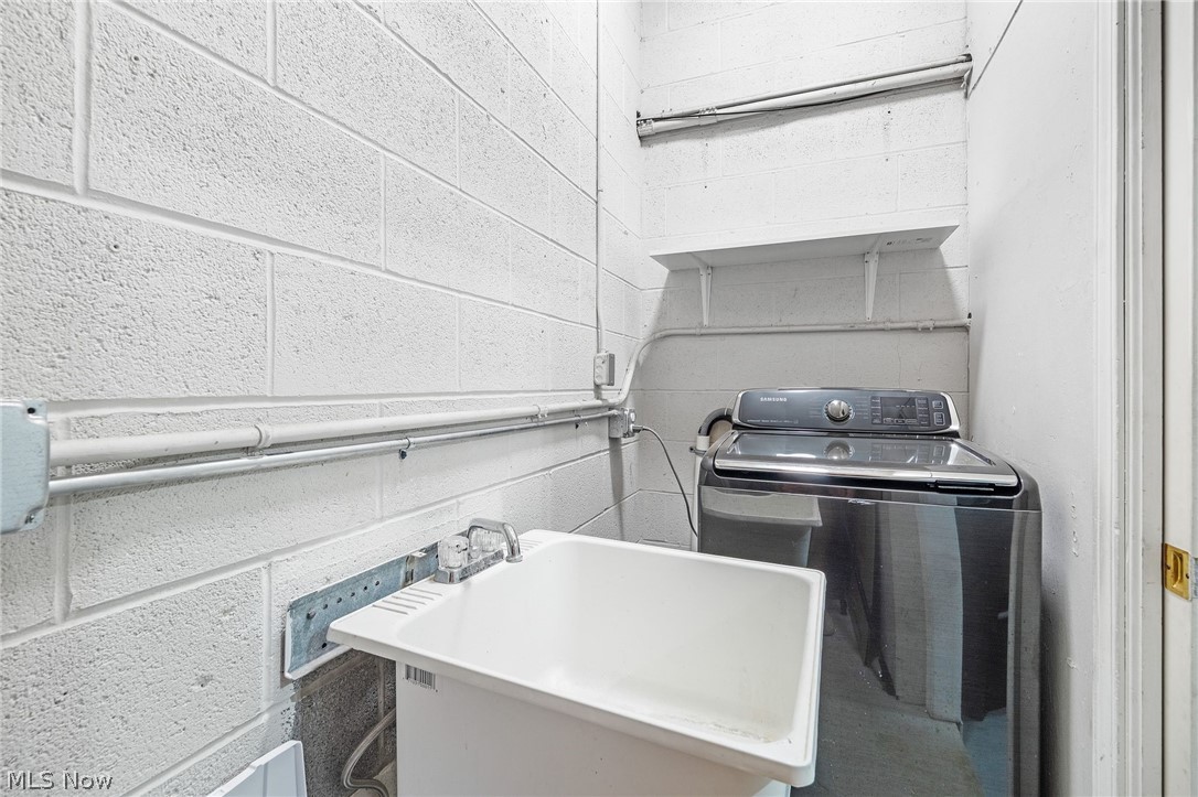 2000 King James Parkway Westlake OH 44145