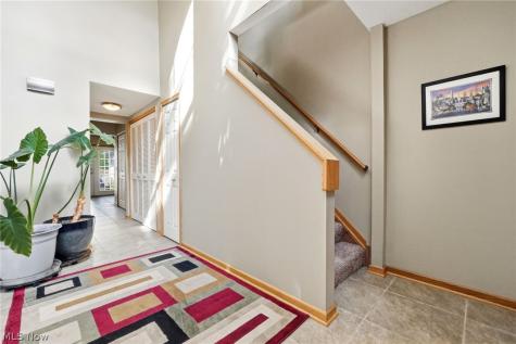 1045 N Jefferson Street Medina OH 44256