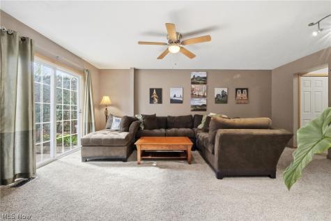 1045 N Jefferson Street Medina OH 44256