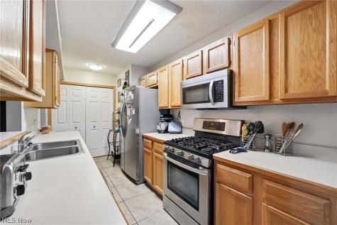 1045 N Jefferson Street Medina OH 44256