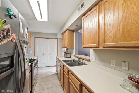 1045 N Jefferson Street Medina OH 44256