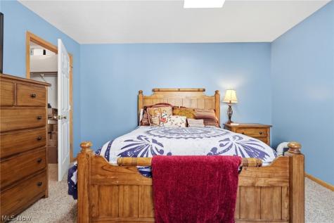 1045 N Jefferson Street Medina OH 44256