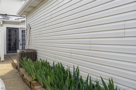 1045 N Jefferson Street Medina OH 44256