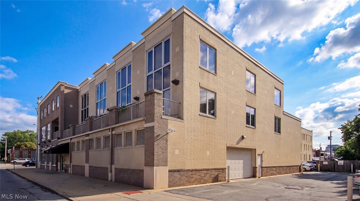 1411 Rosewood Avenue Lakewood OH 44107