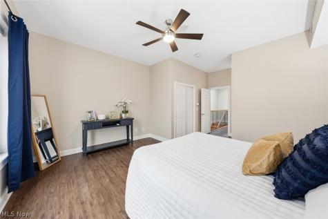 1411 Rosewood Avenue Lakewood OH 44107