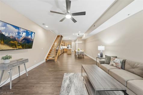 1411 Rosewood Avenue Lakewood OH 44107