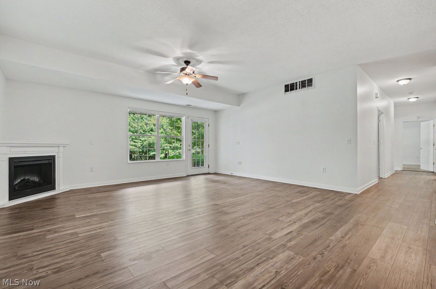 522 Robinwood Lane Copley OH 44321