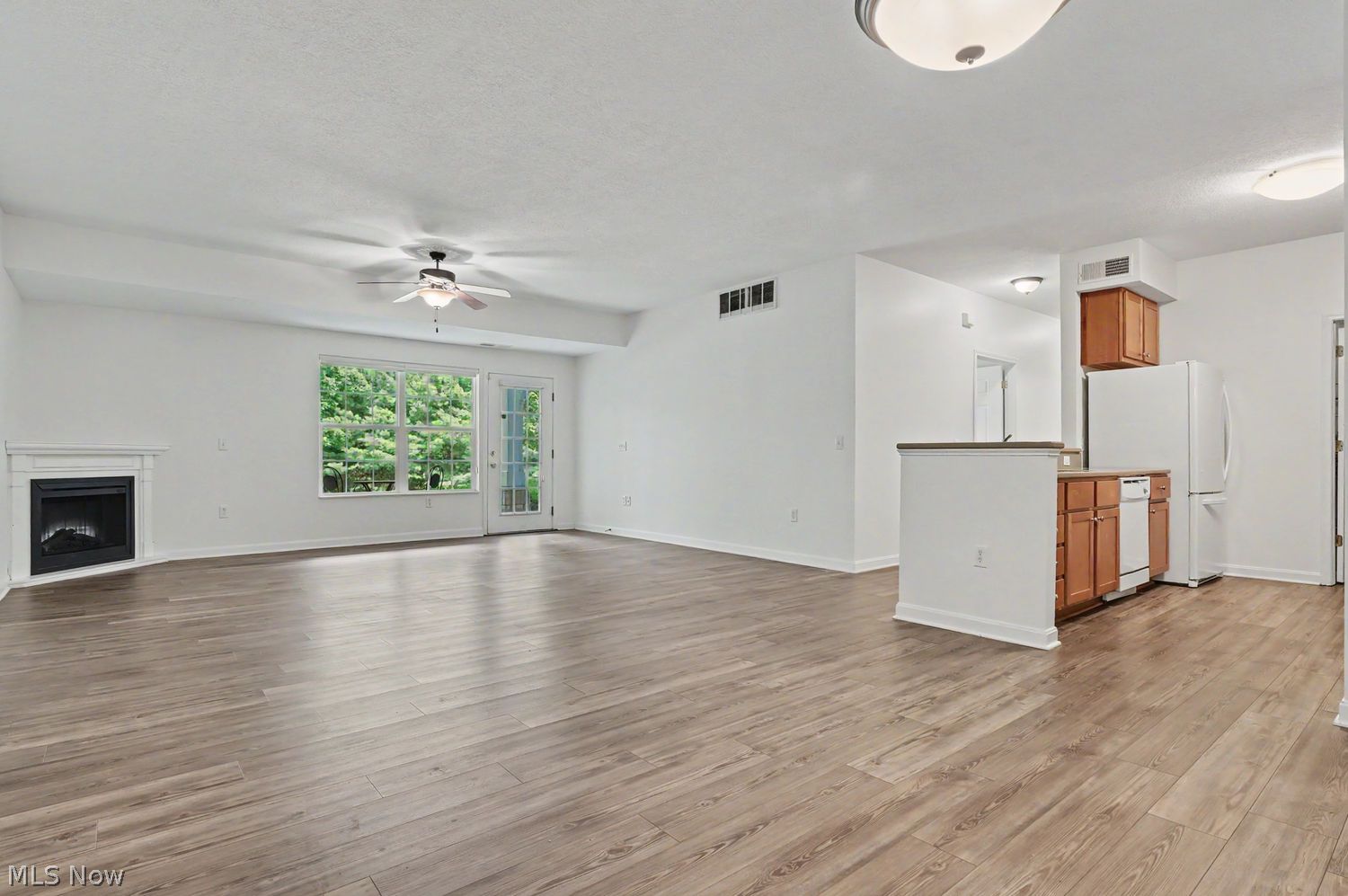 522 Robinwood Lane Copley OH 44321