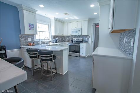 2202 Westwind Drive Sandusky OH 44870