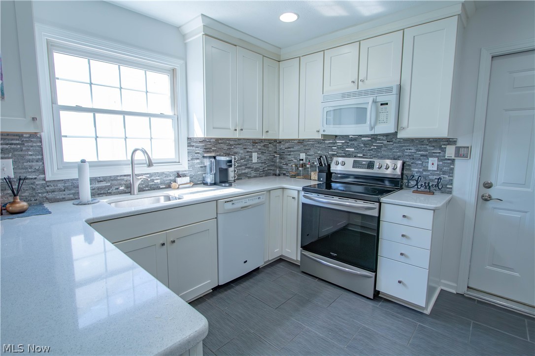 2202 Westwind Drive Sandusky OH 44870
