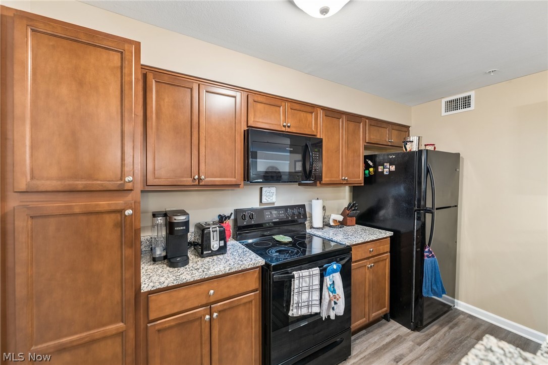 23002 Chandlers Lane Olmsted Falls OH 44138