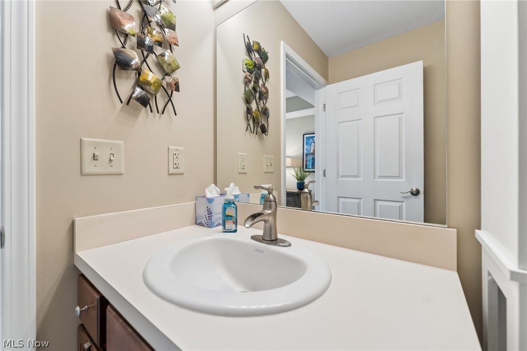 23002 Chandlers Lane Olmsted Falls OH 44138