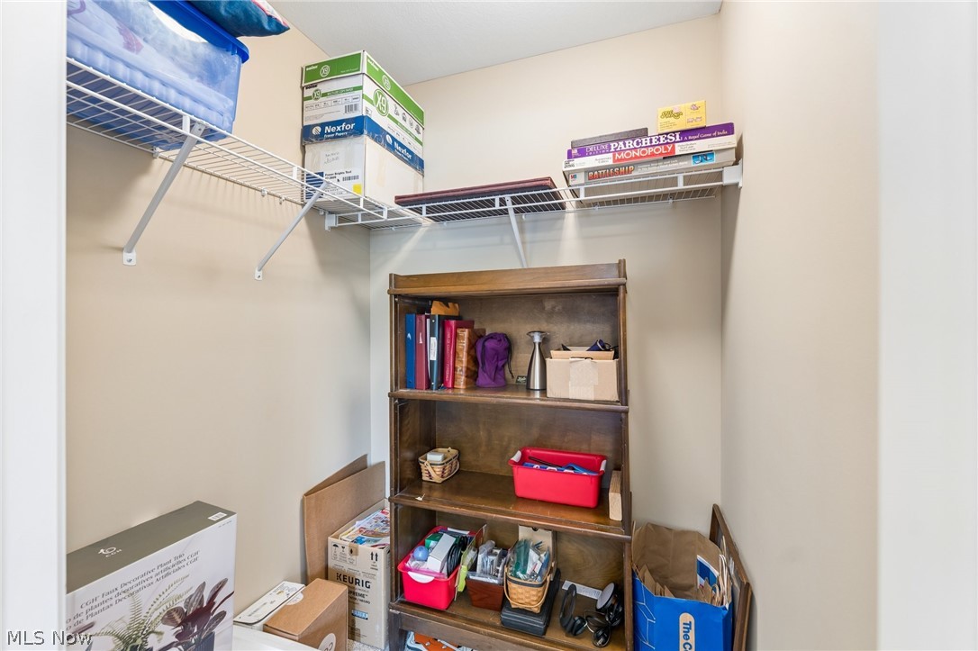 23002 Chandlers Lane Olmsted Falls OH 44138