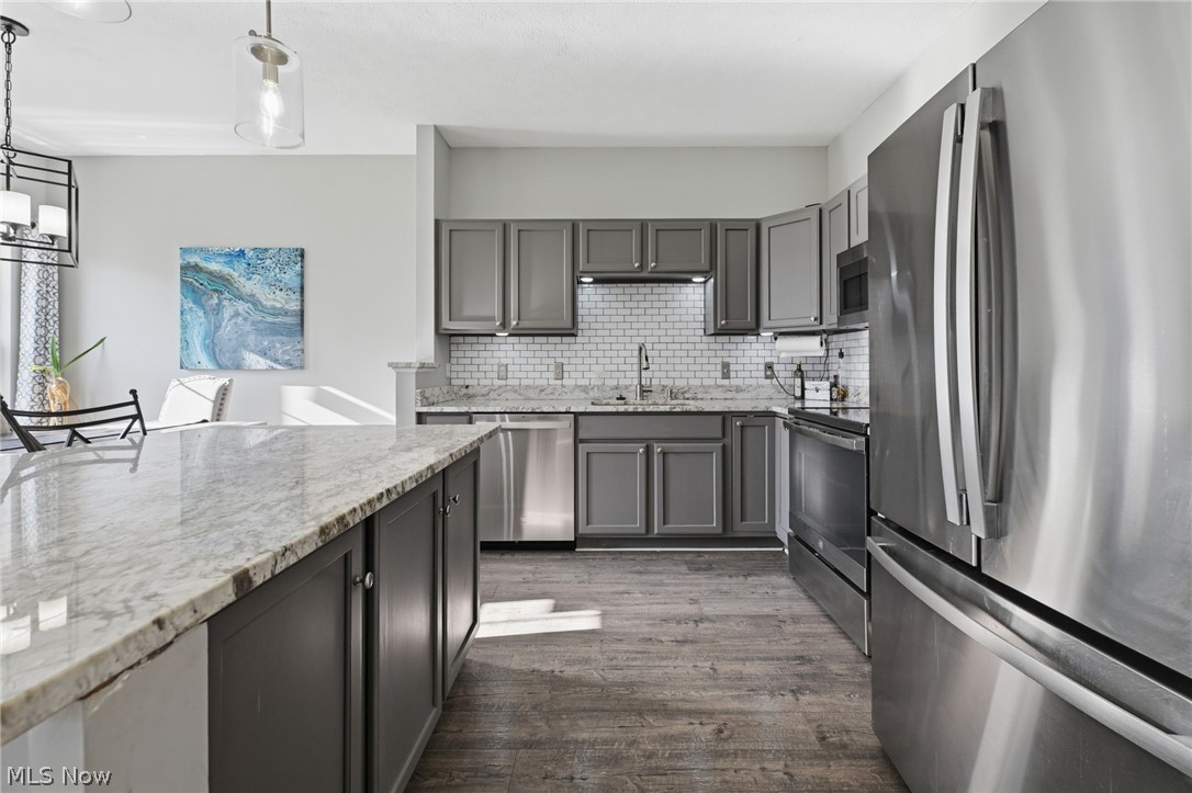 108 Clay Court Berea OH 44017