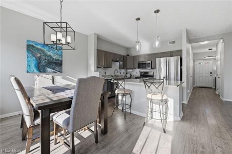 108 Clay Court Berea OH 44017