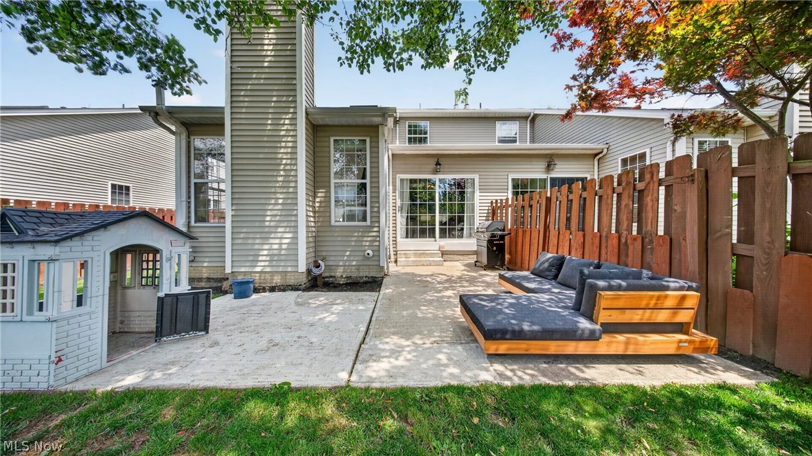 23215 Chandlers Lane Olmsted Falls OH 44138