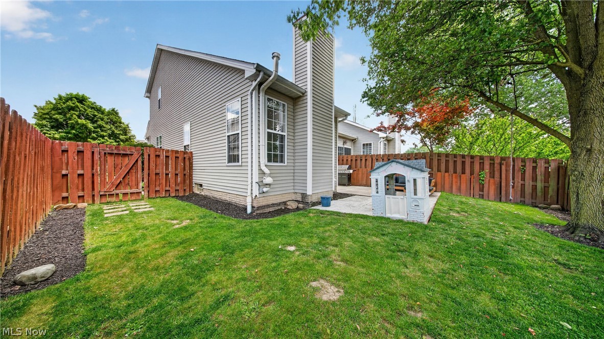 23215 Chandlers Lane Olmsted Falls OH 44138