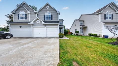 23215 Chandlers Lane Olmsted Falls OH 44138