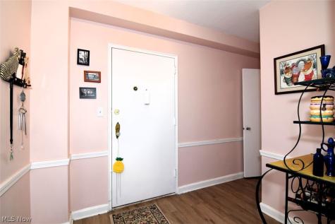 13800 Fairhill Road Shaker Heights OH 44120