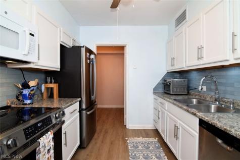 13800 Fairhill Road Shaker Heights OH 44120