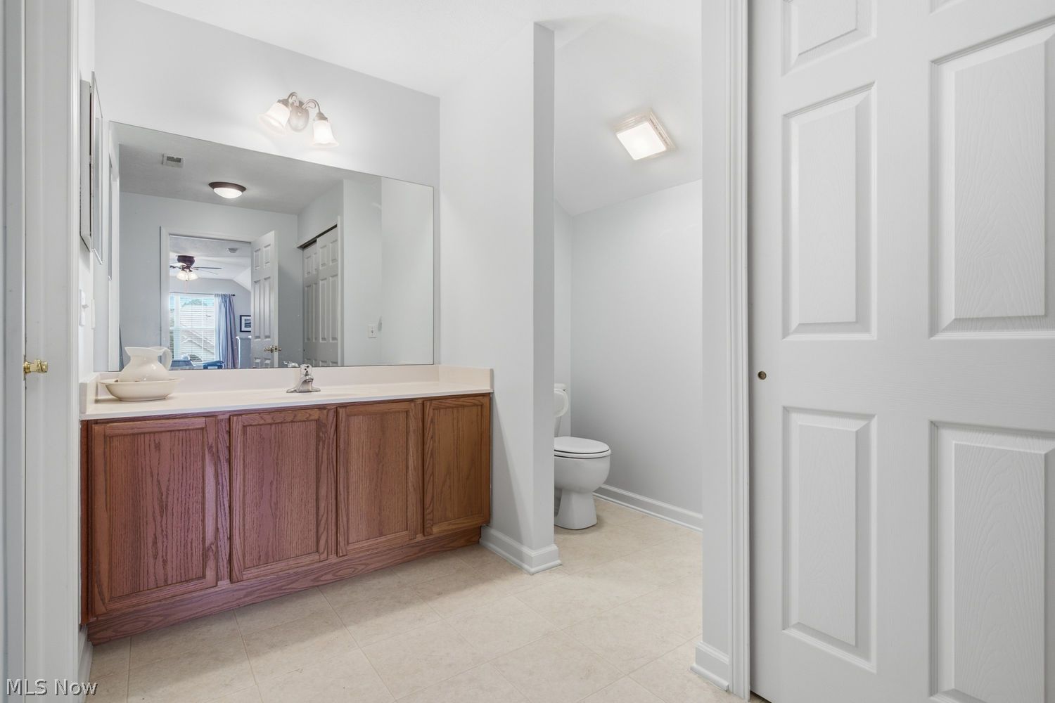870 Tara Drive Aurora OH 44202