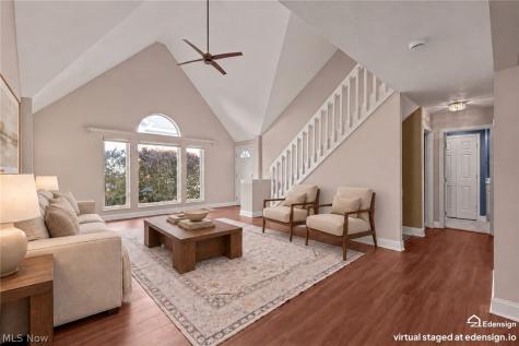 734 Hunters Trail Akron OH 44313