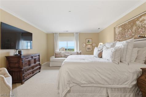 27500 Cedar Road Beachwood OH 44122