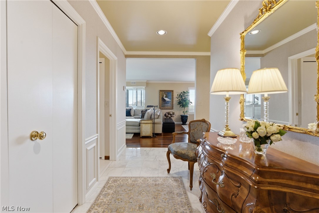 27500 Cedar Road Beachwood OH 44122