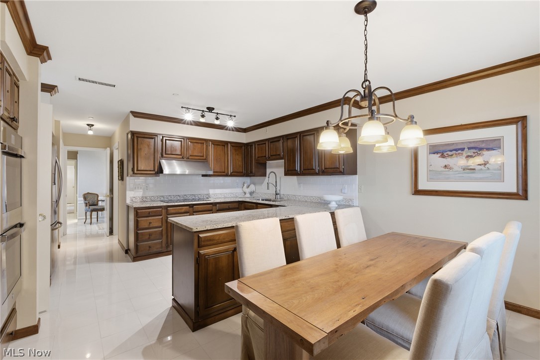 27500 Cedar Road Beachwood OH 44122