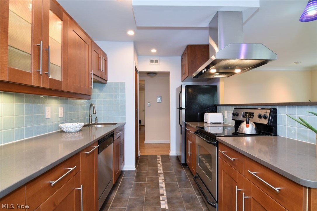 2399 Euclid Heights Boulevard Cleveland Heights OH 44106
