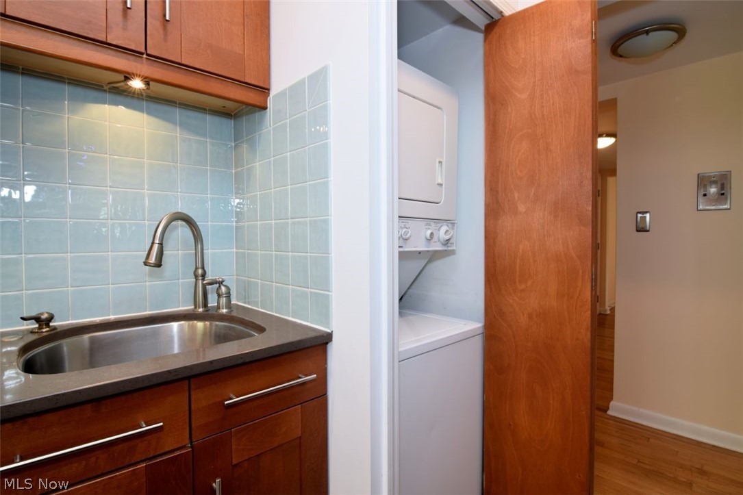 2399 Euclid Heights Boulevard Cleveland Heights OH 44106