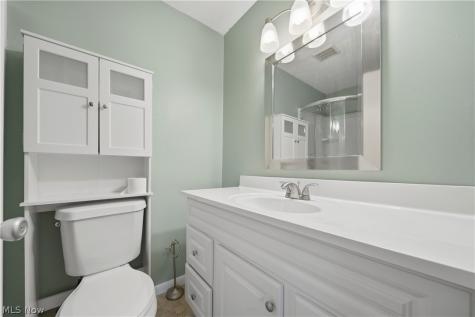 2059 Carlile Drive Uniontown OH 44685