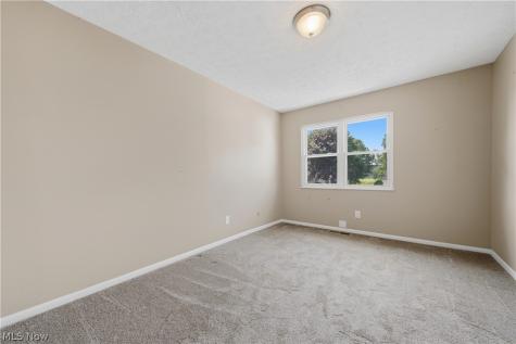 2059 Carlile Drive Uniontown OH 44685