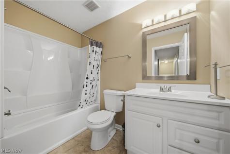2059 Carlile Drive Uniontown OH 44685