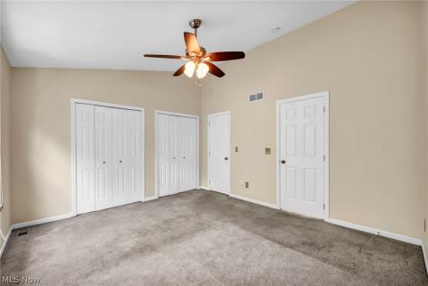 246 Steeple Chase Run Northfield OH 44067