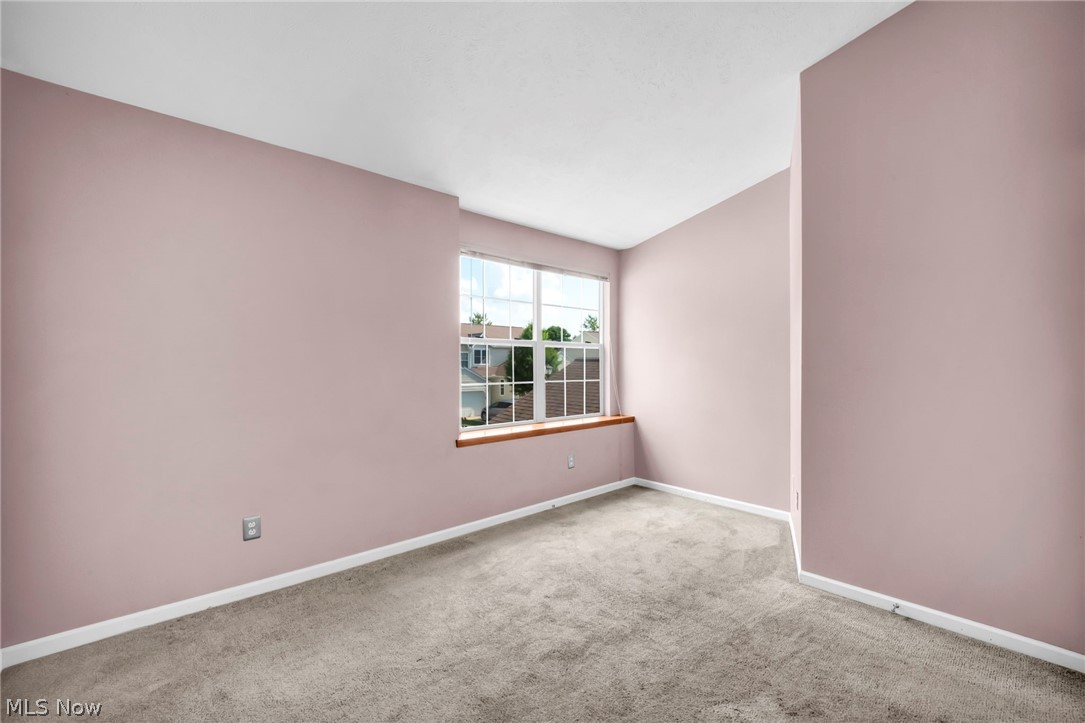 246 Steeple Chase Run Northfield OH 44067