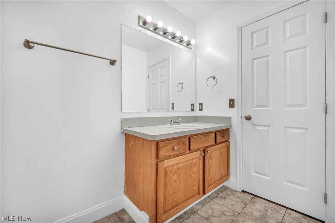 246 Steeple Chase Run Northfield OH 44067