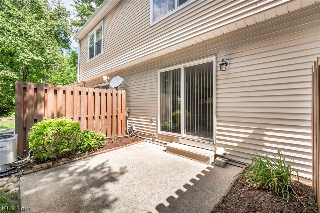246 Steeple Chase Run Northfield OH 44067
