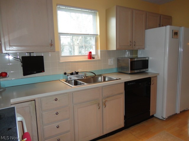 24690 Thicket Lane Olmsted Falls OH 44138